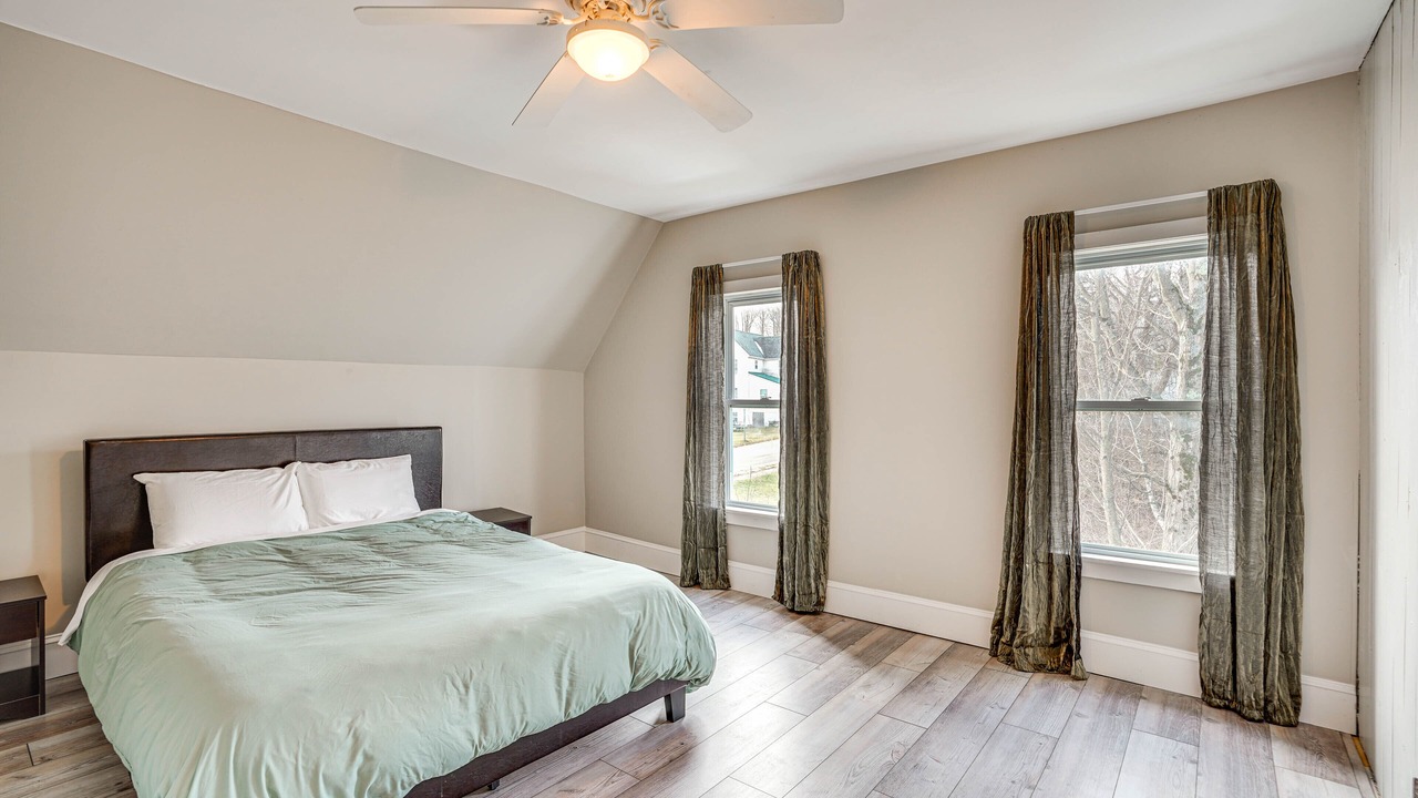 Photo of Others in Altmar