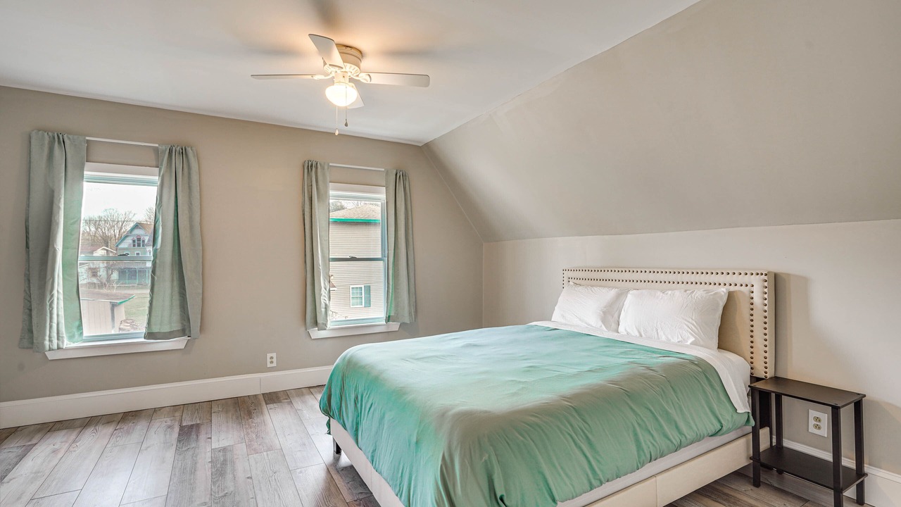 Photo of Others in Altmar