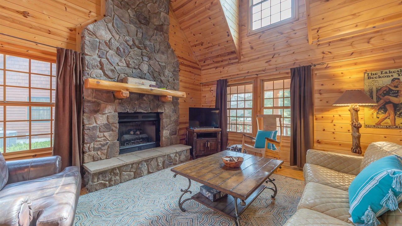Photo of Livingroom in Saugatuck