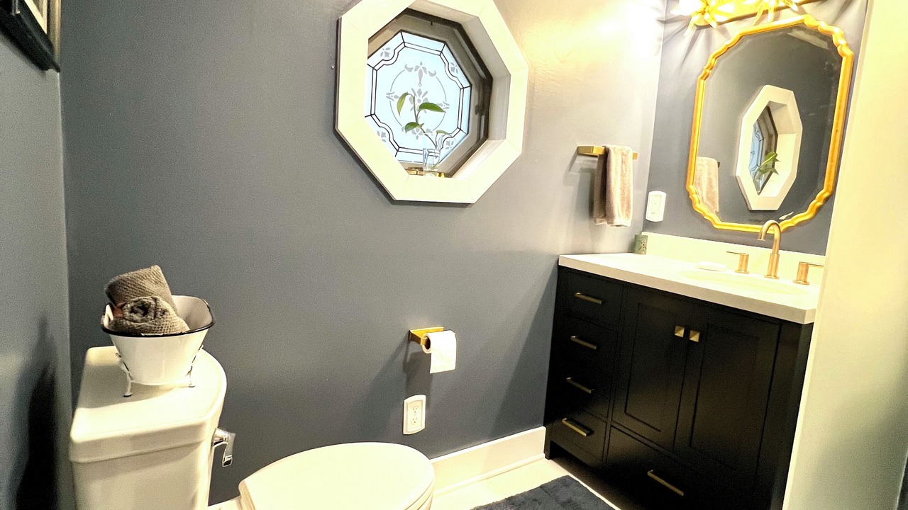 Photo of Bathroom in New River