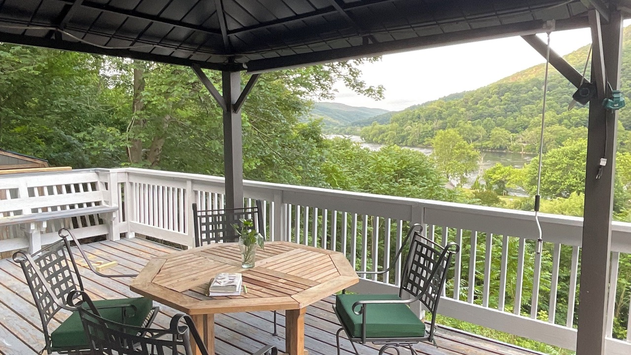 Photo of Outdoor in New River