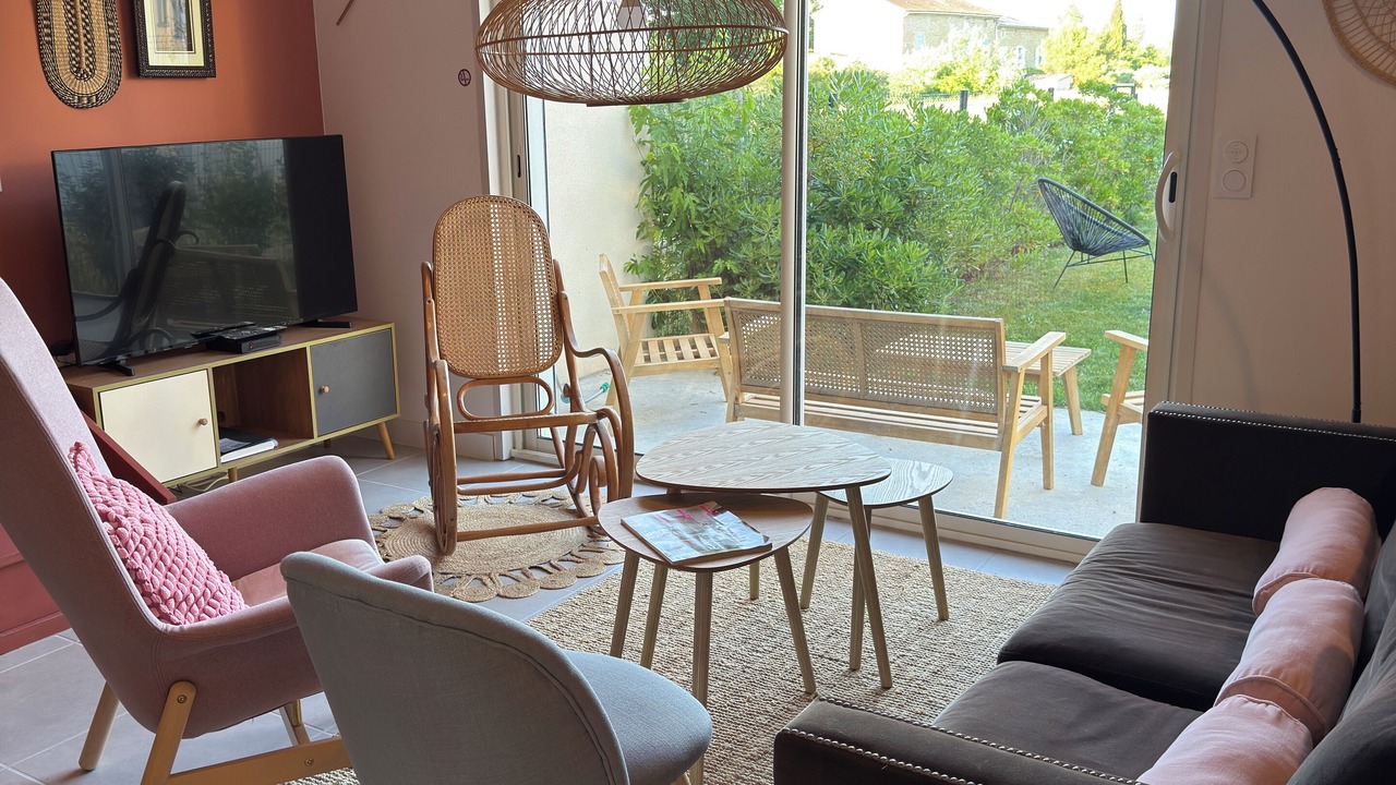 Photo of Livingroom in Entraigues-sur-la-Sorgue