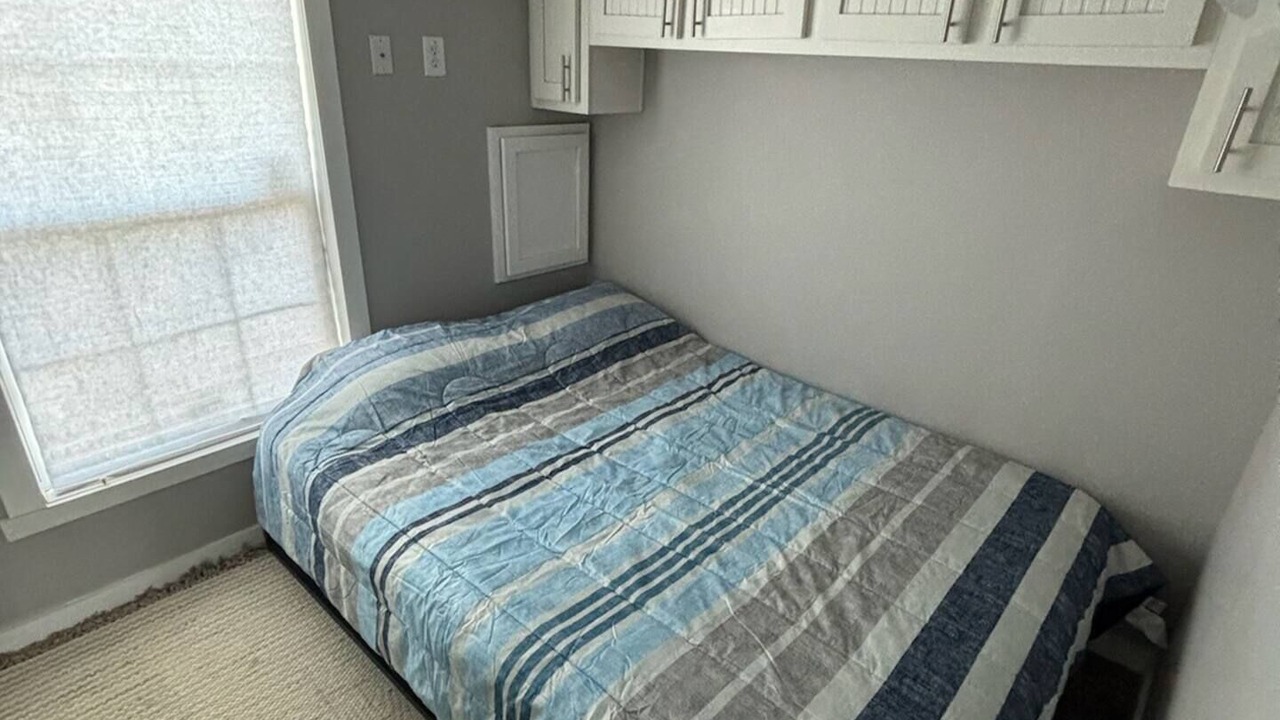 Photo of Bedroom in Midlothian