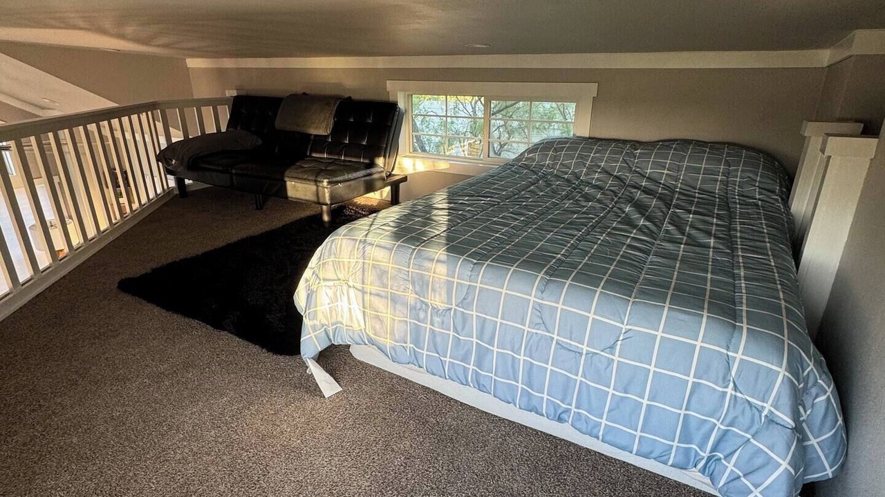 Photo of Bedroom in Midlothian