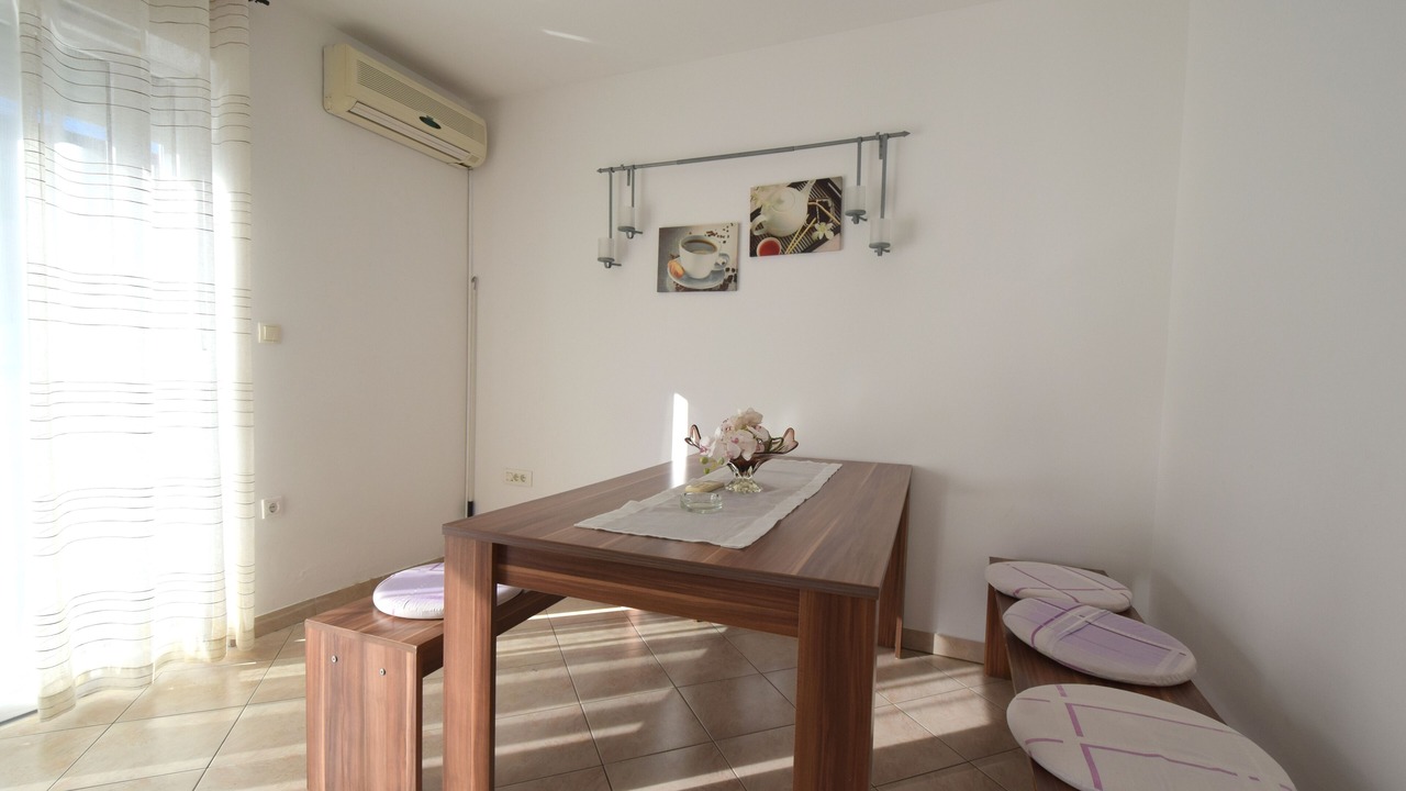 Photo of Livingroom in Vantacici