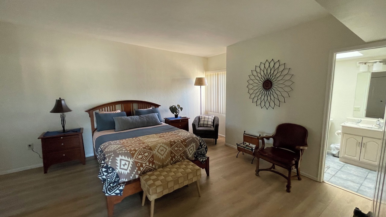 Photo of Bedroom in Green Valley