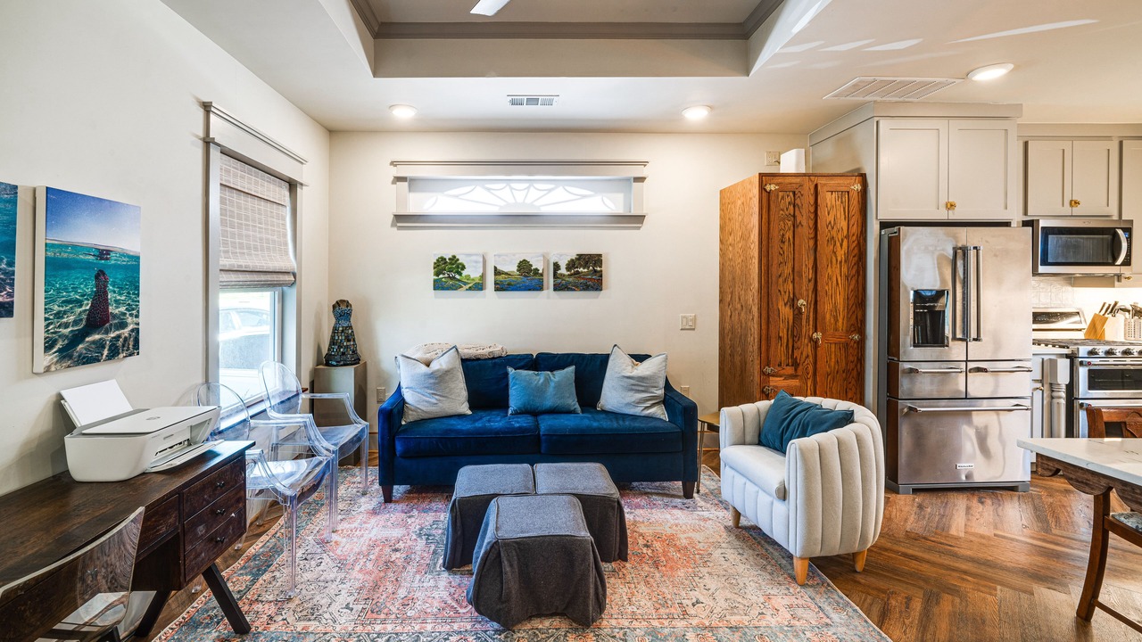 Photo of Bedroom in Lower Greenville