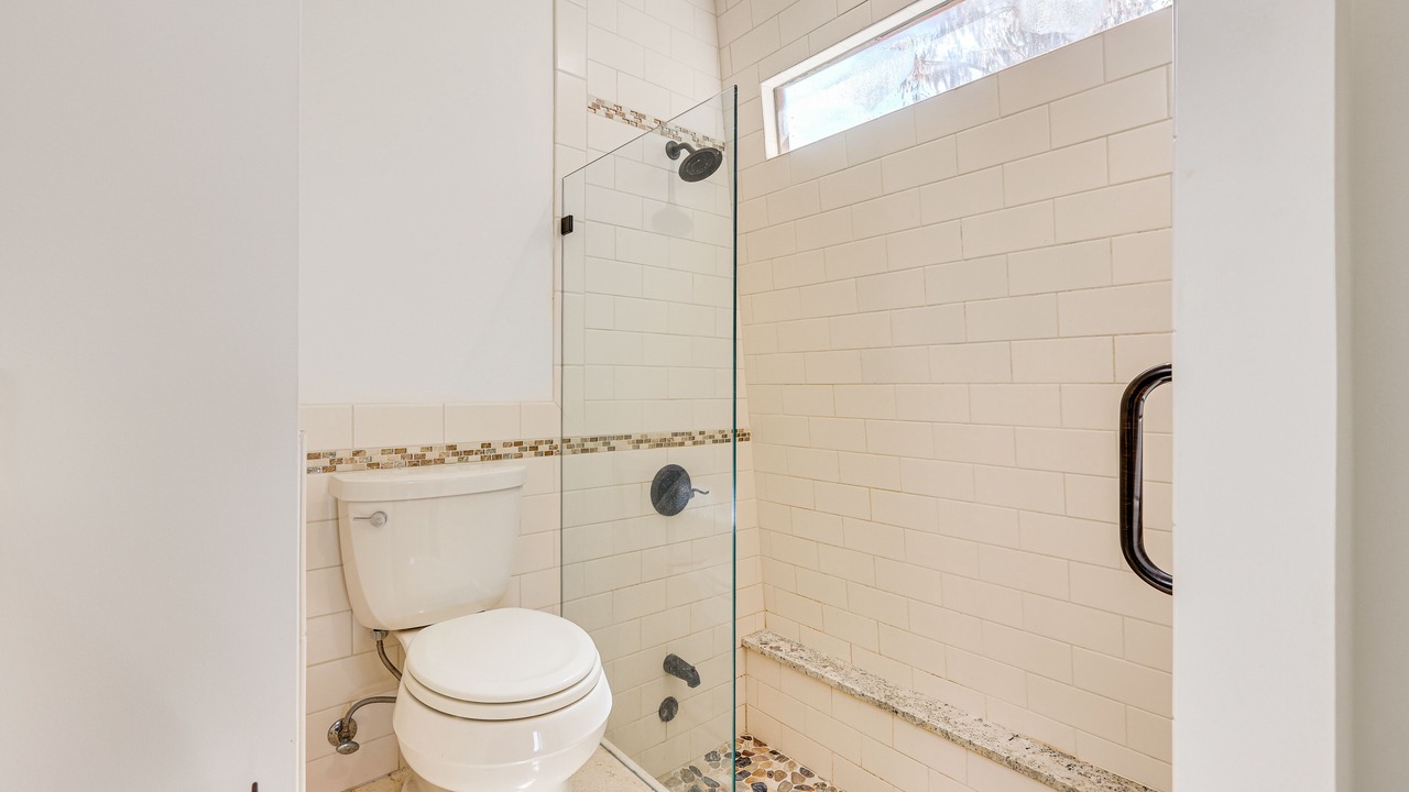 Photo of Bathroom in Melrose