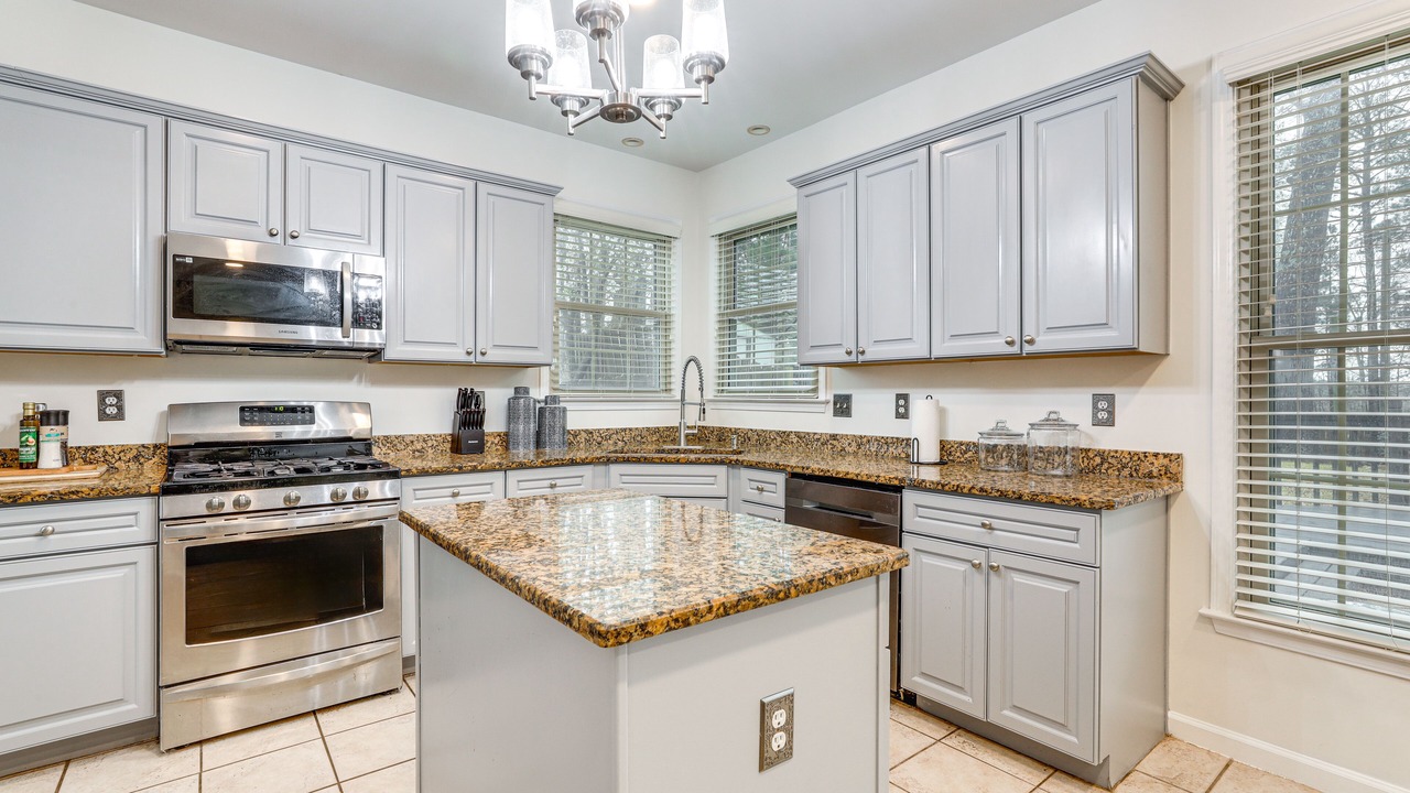 Photo of Kitchen in Lithonia