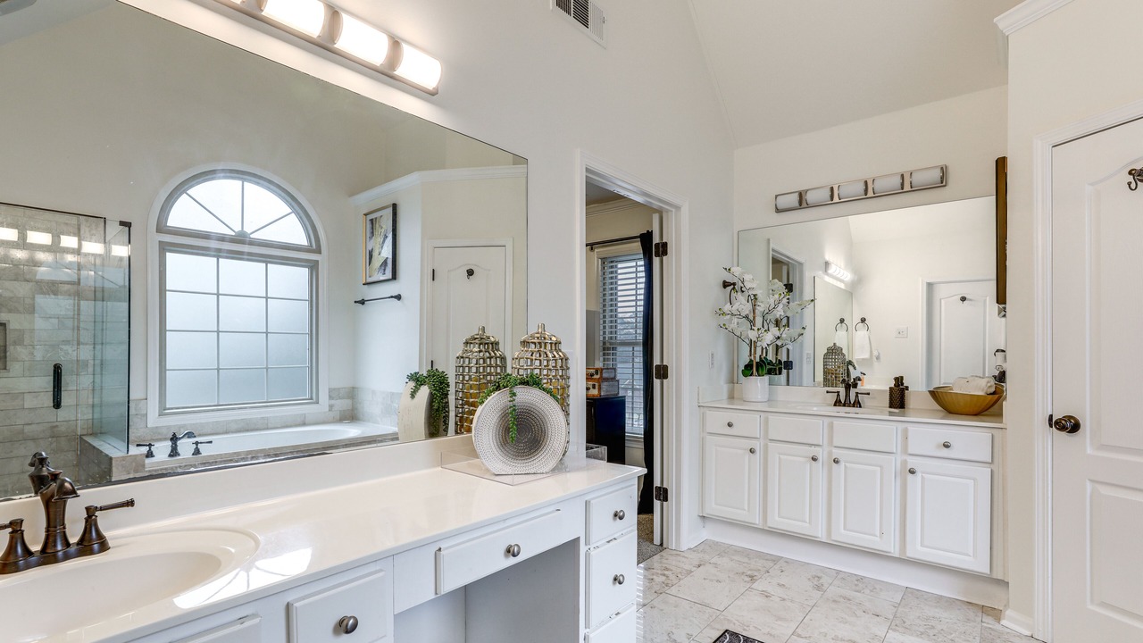 Photo of Bathroom in Lithonia