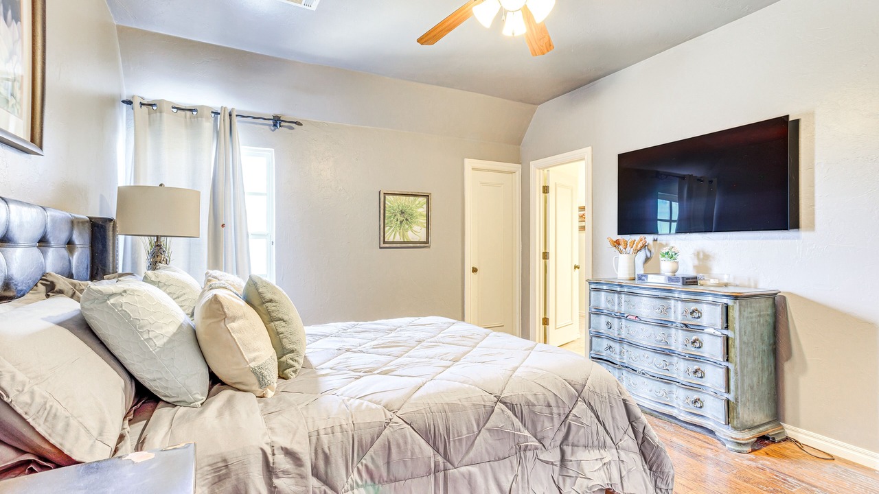 Photo of Bedroom in Edmond