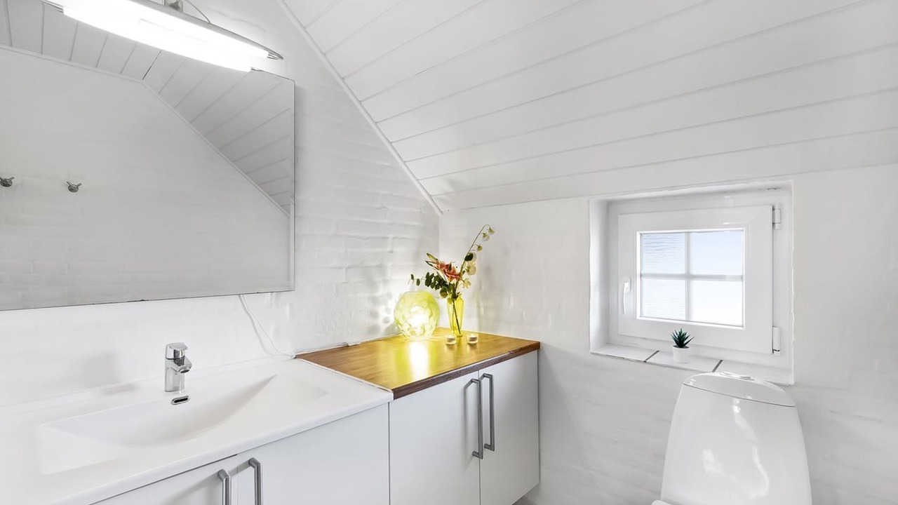 Photo of Bathroom in Haurvig