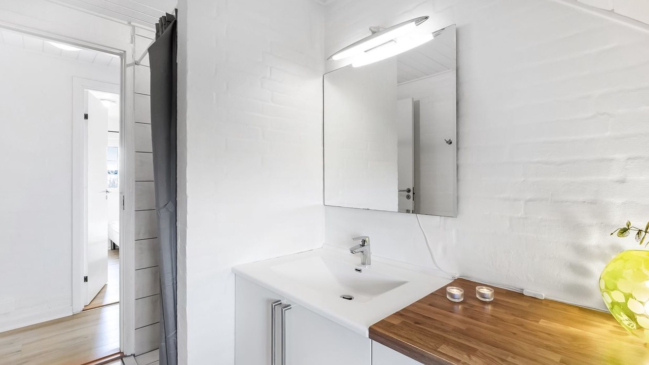 Photo of Bathroom in Haurvig