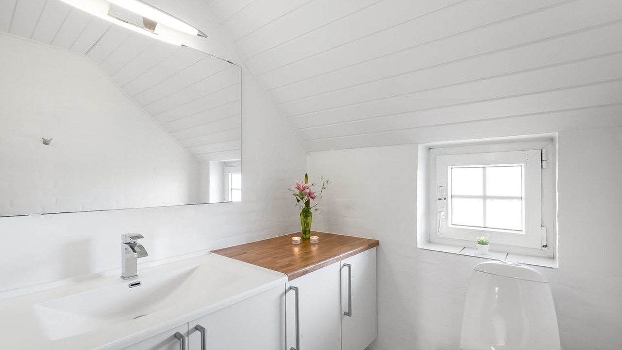 Photo of Bathroom in Haurvig