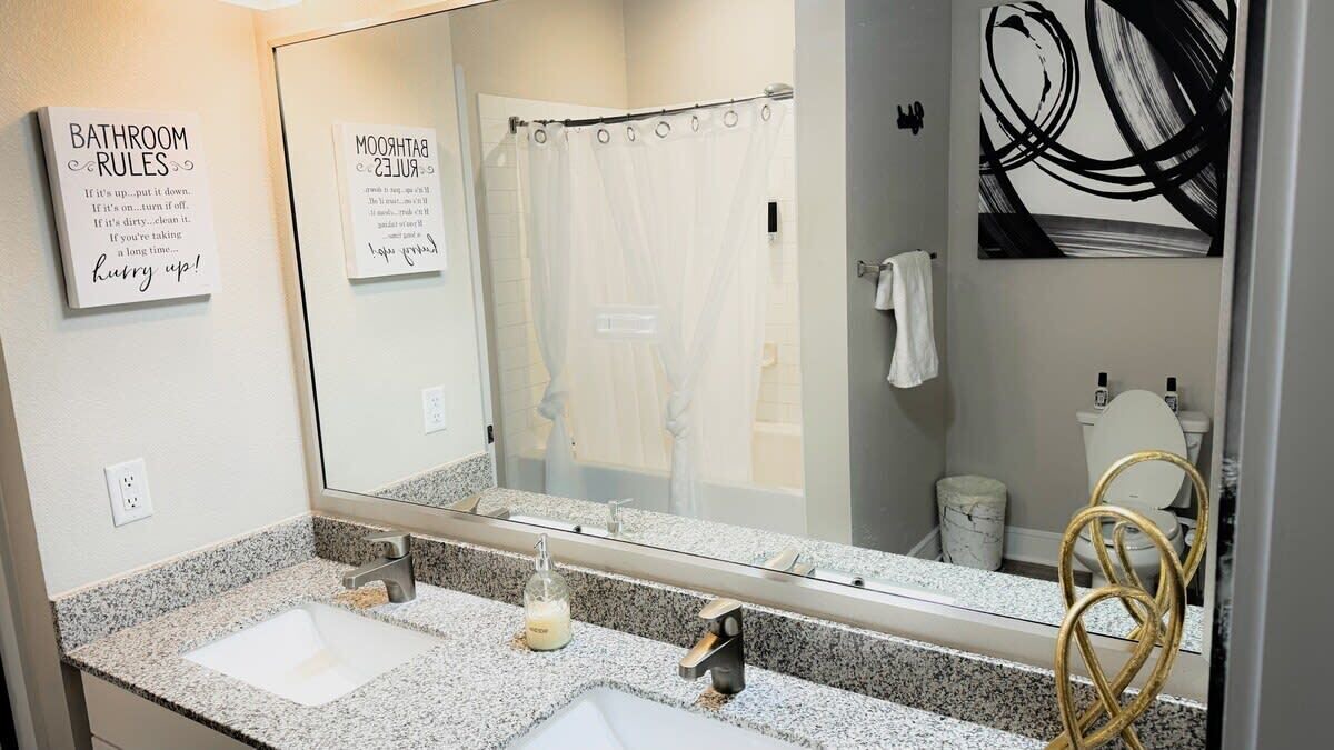 Photo of Bathroom in Addicks