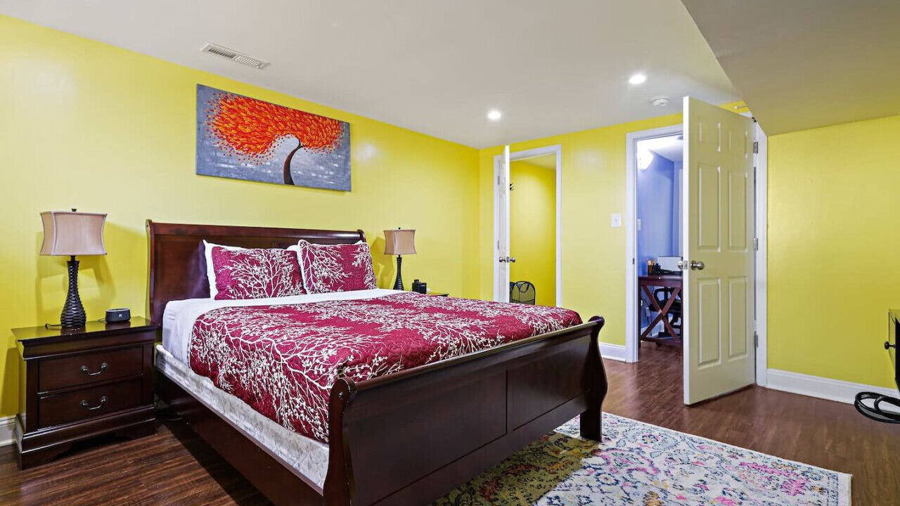 Photo of Bedroom in Alexandria West