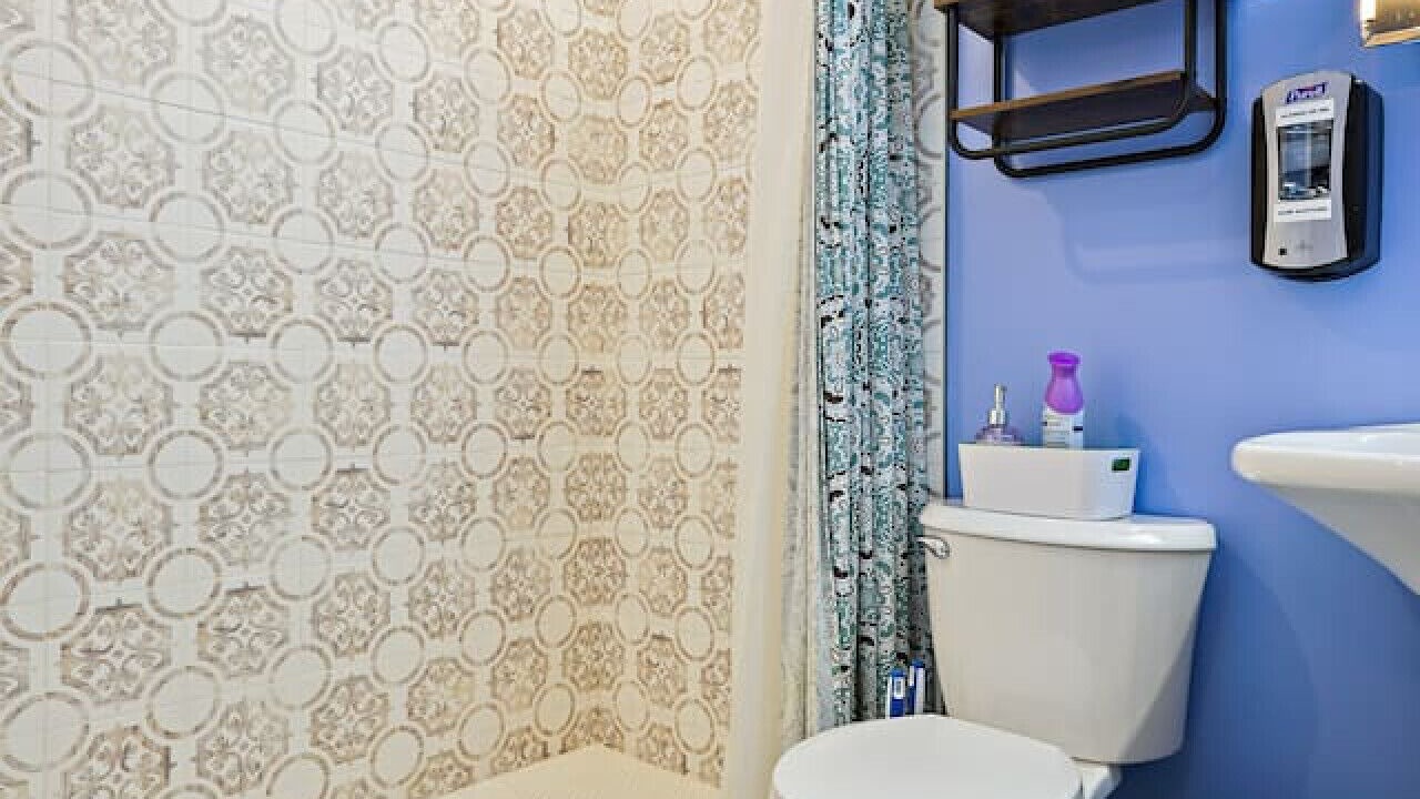 Photo of Bathroom in Alexandria West