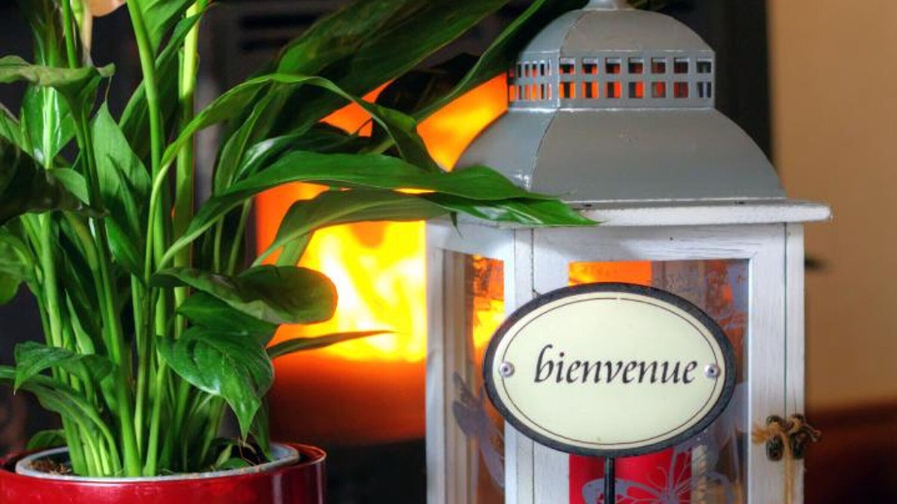 Photo of Others in Sauvain