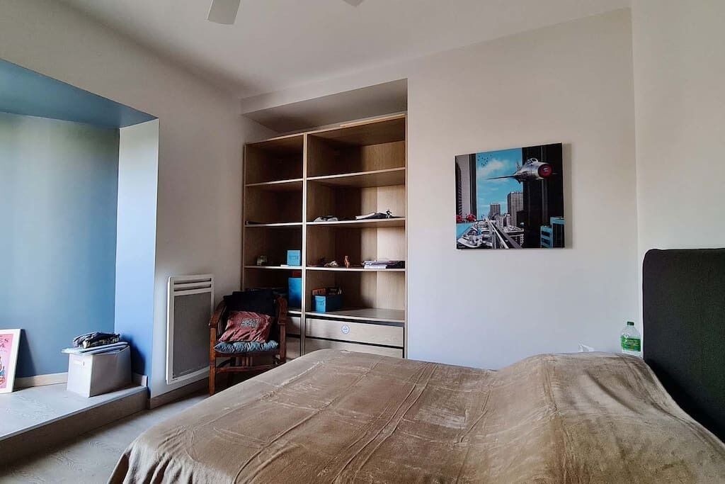 Photo of Bedroom in Chateauneuf-du-Pape