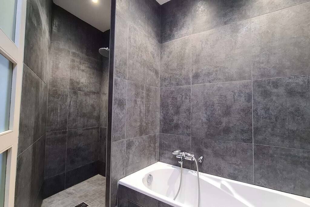 Photo of Bathroom in Chateauneuf-du-Pape