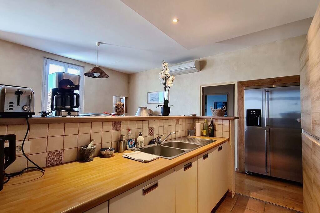 Photo of Kitchen in Chateauneuf-du-Pape