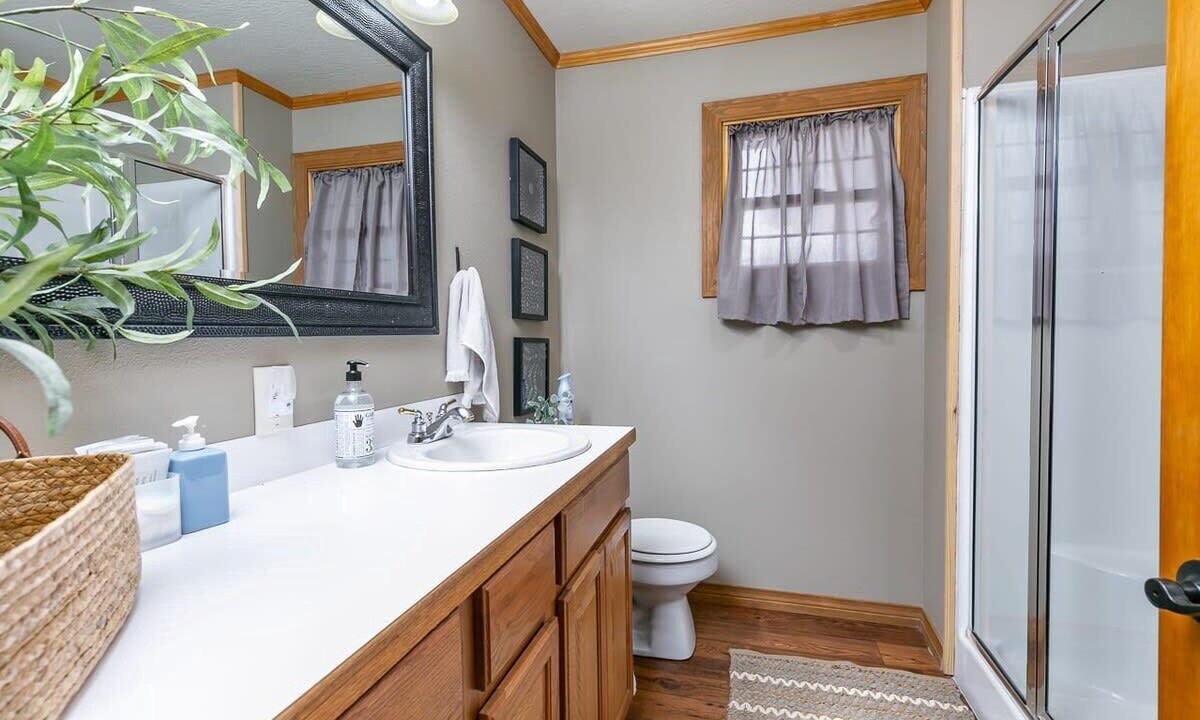 Photo of Bathroom in Farmerville