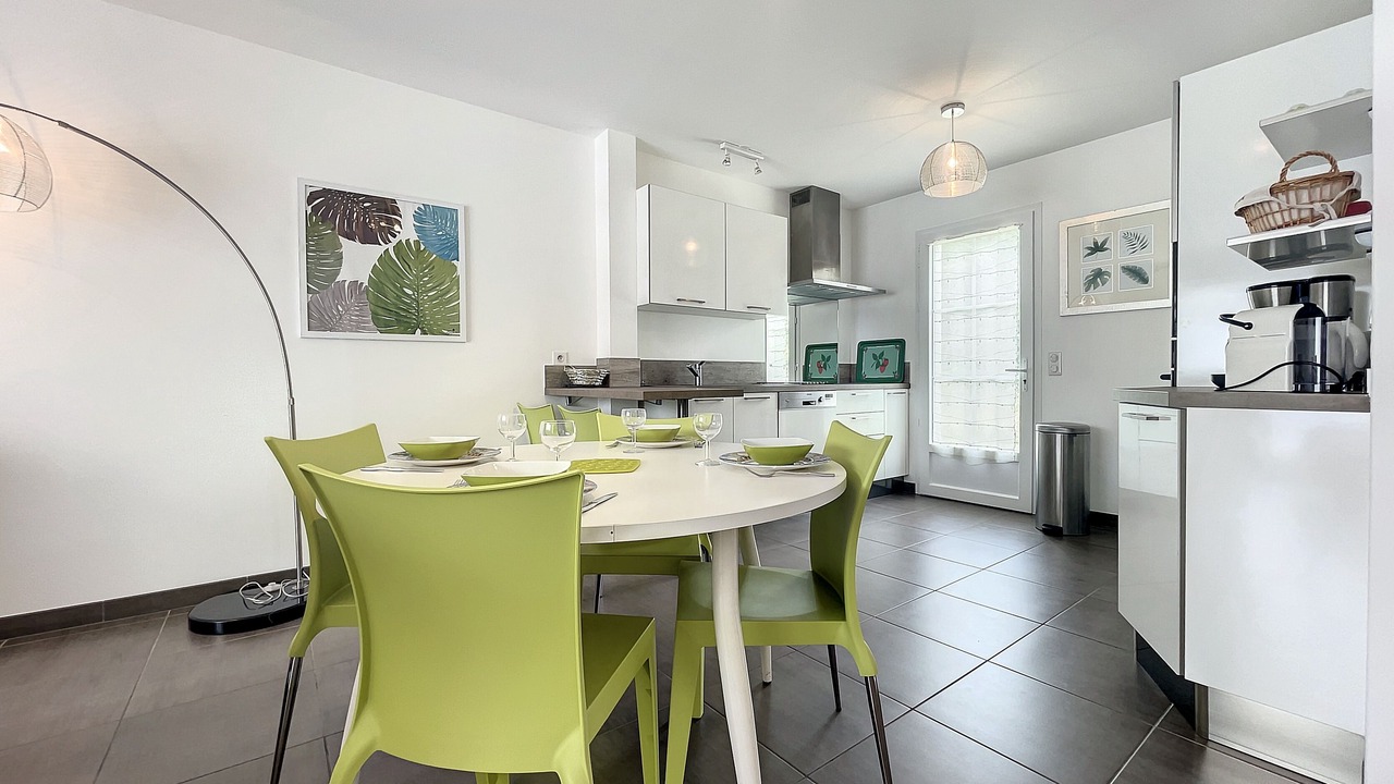 Photo of Others in Arces