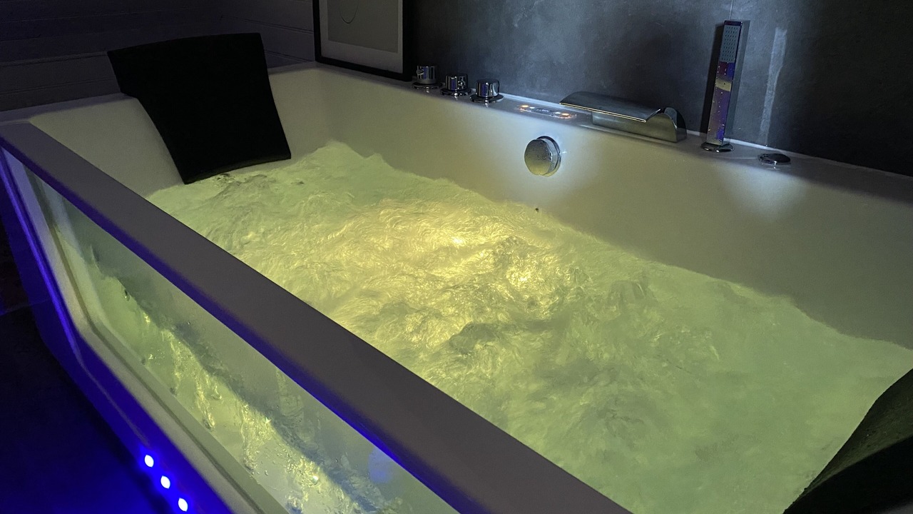 Photo of Bathroom in Verton