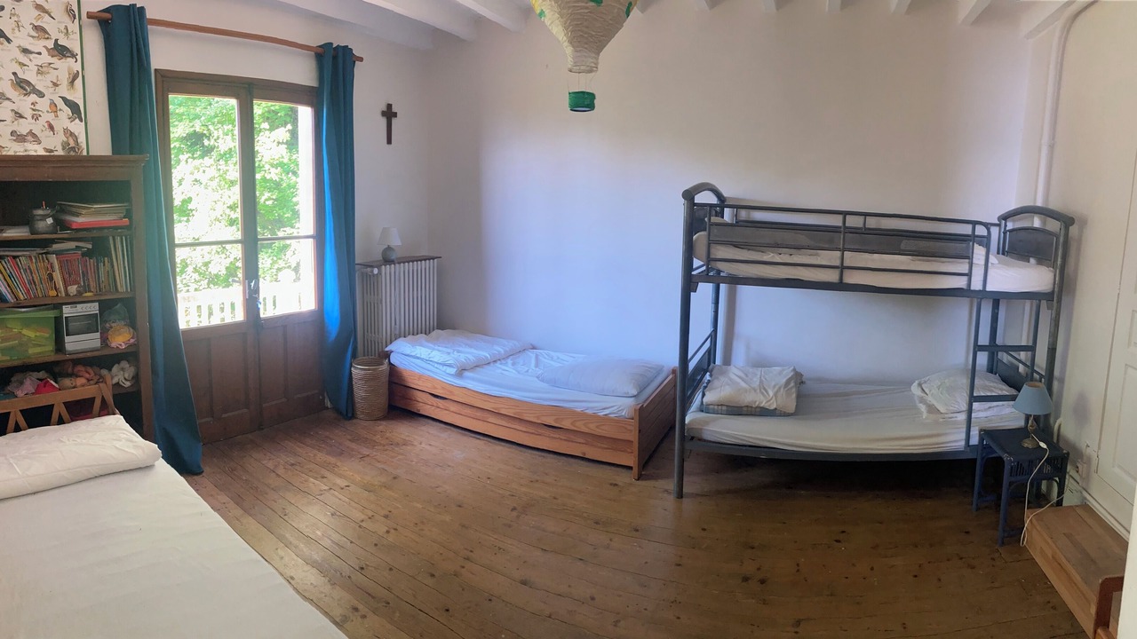 Photo of Bedroom in Conjux