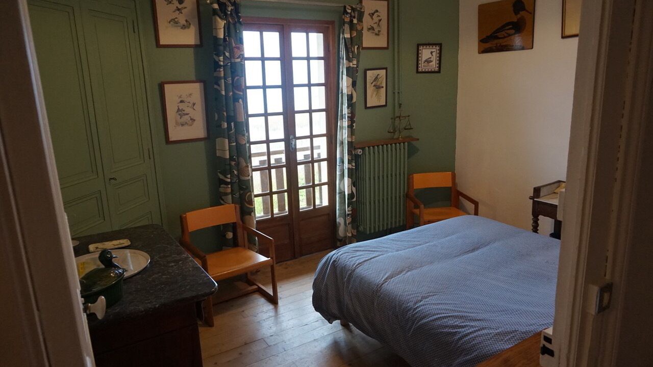 Photo of Bedroom in Conjux