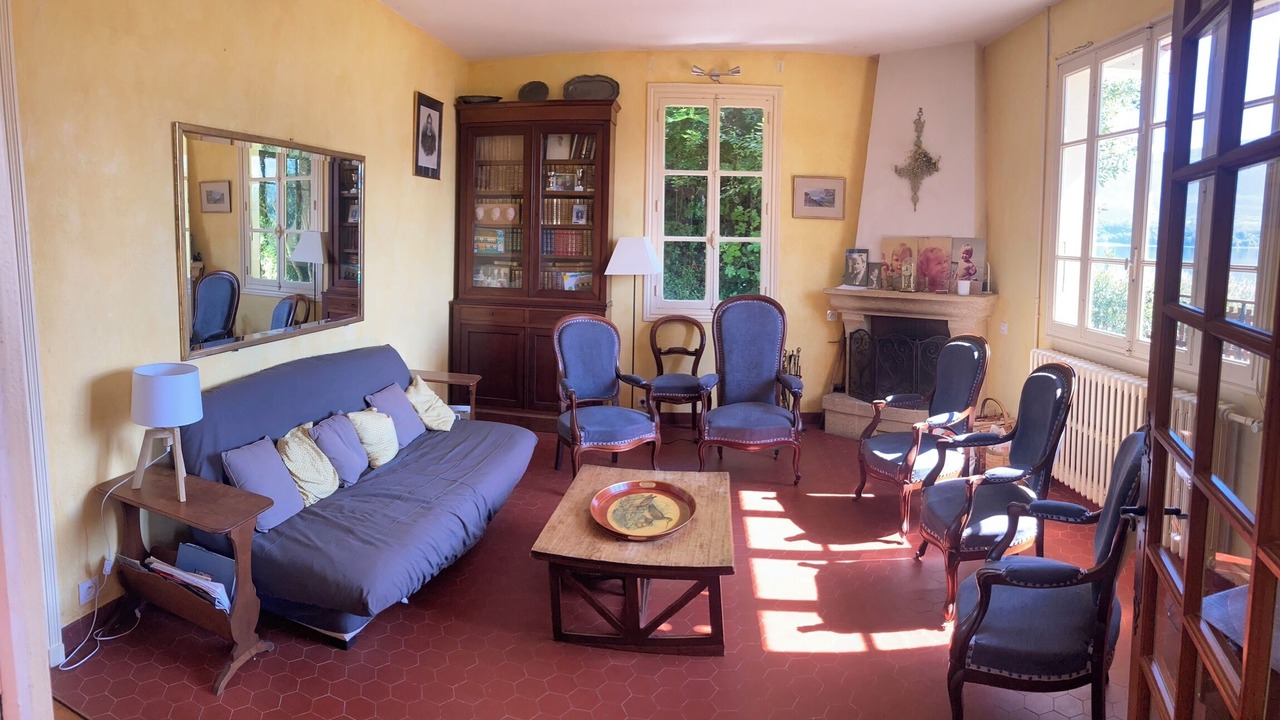 Photo of Livingroom in Conjux