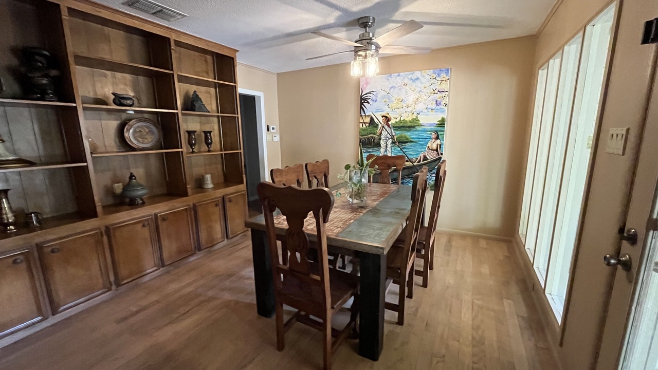 Photo of Livingroom in Bonanza