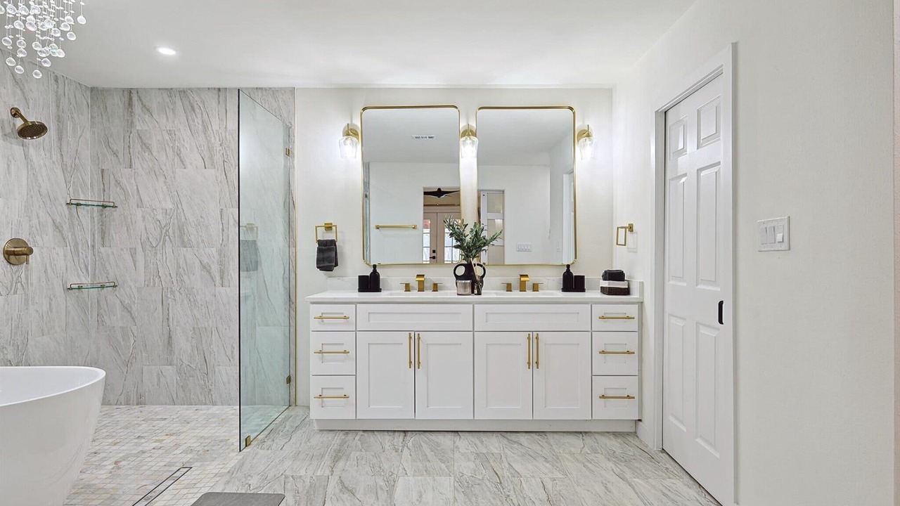 Photo of Bathroom in Irving