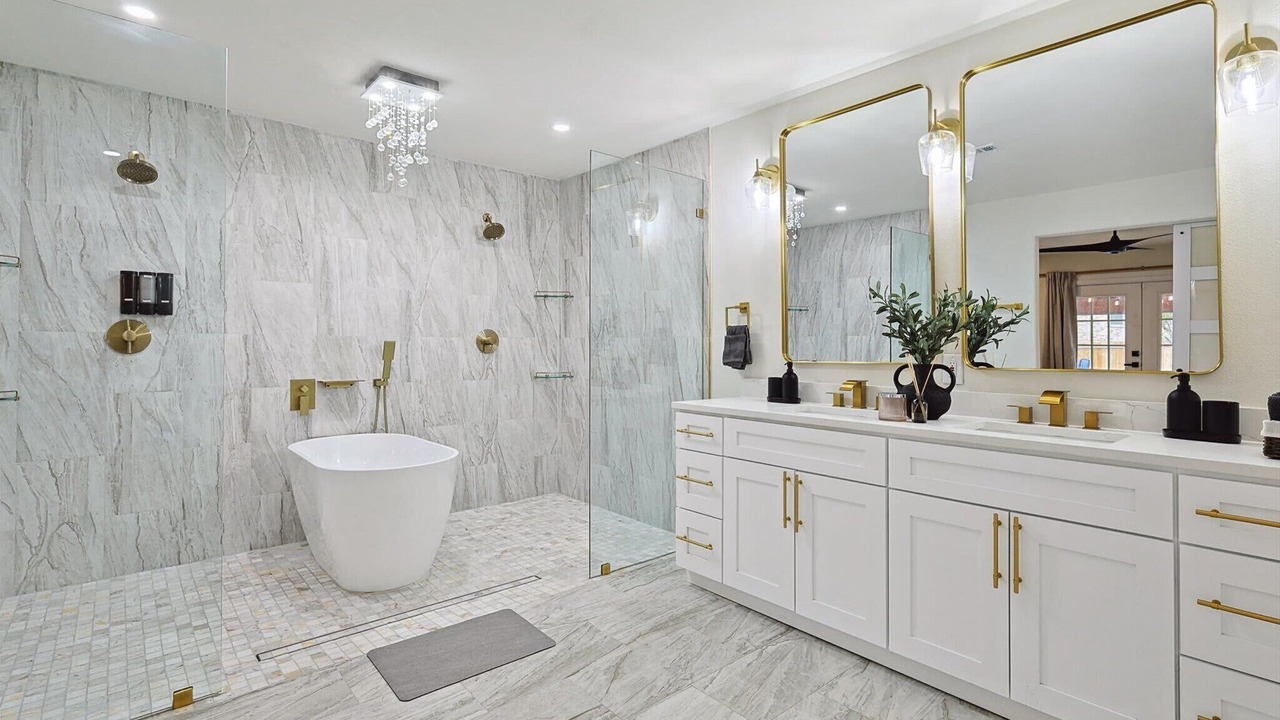 Photo of Bathroom in Irving