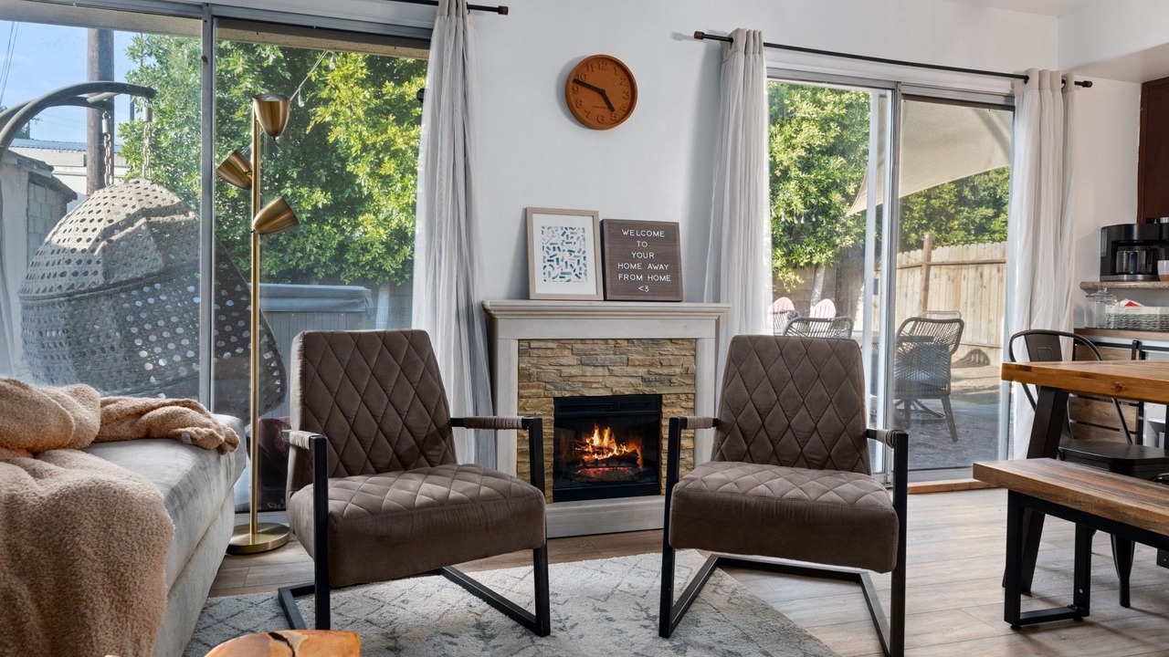 Photo of Livingroom in Sutter