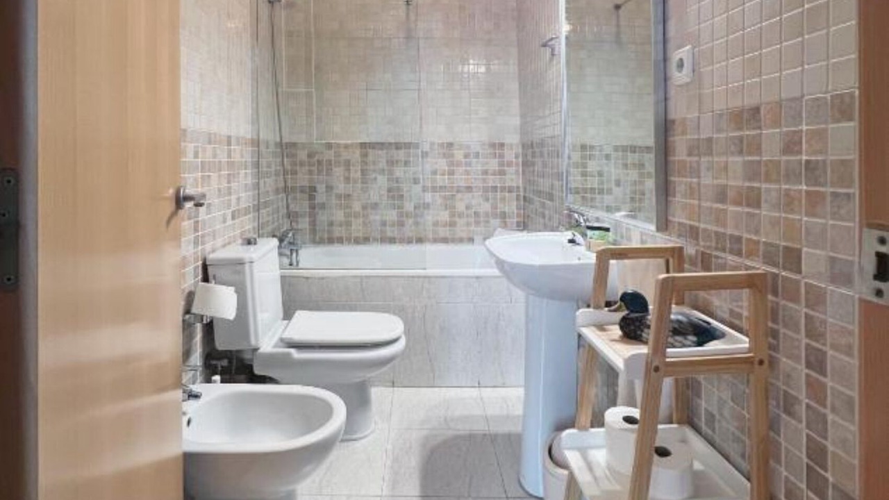 Photo of Bathroom in Sants