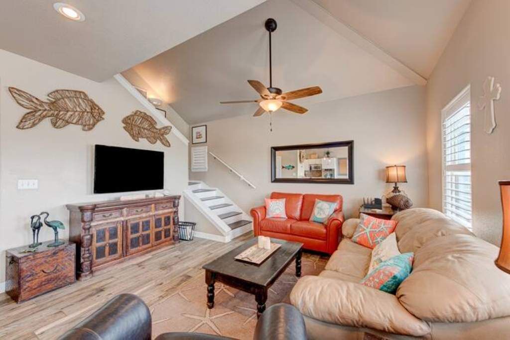 Photo of Livingroom in Leeward Sands