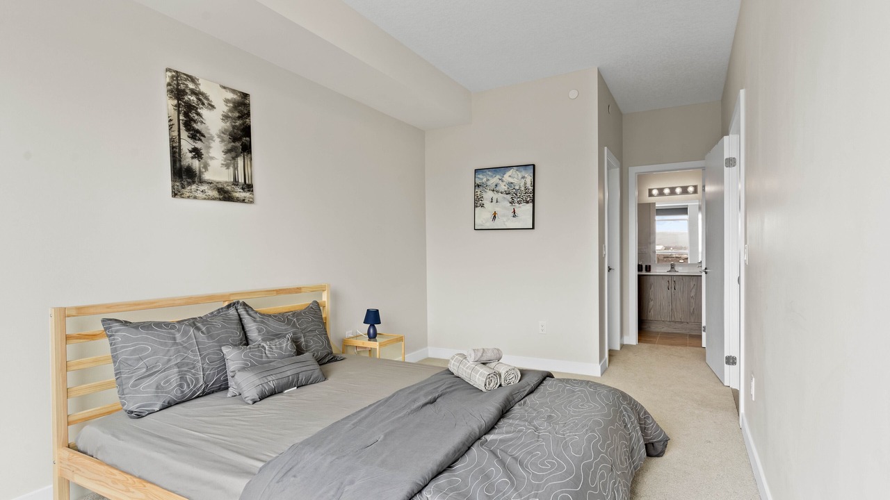 Photo of Bedroom in Stoney Creek