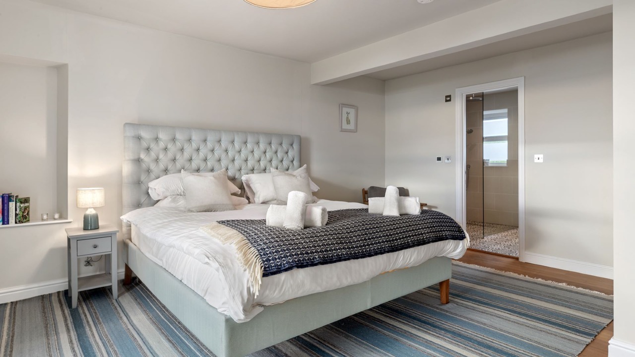 Photo of Others in Crynant