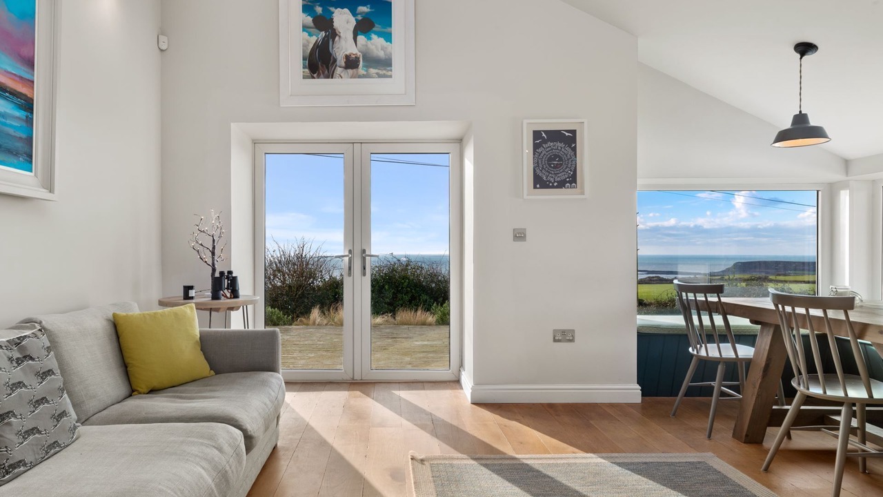 Photo of Others in Crynant