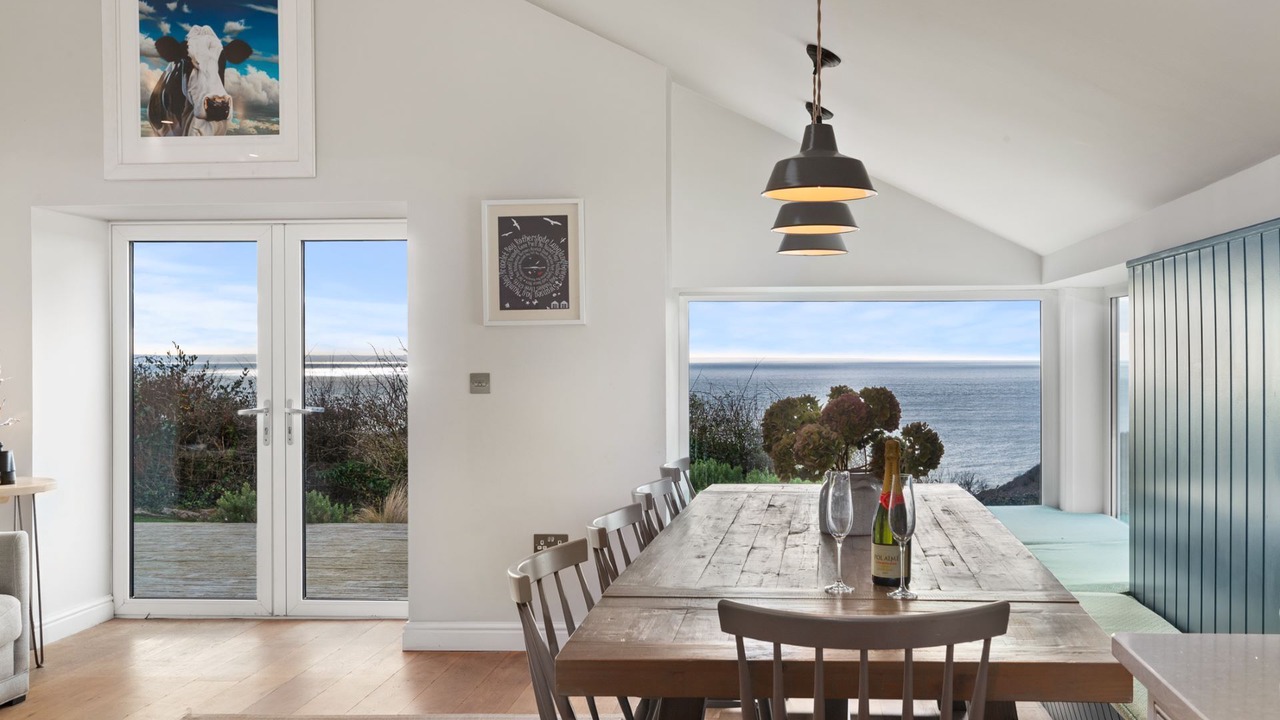 Photo of Others in Crynant