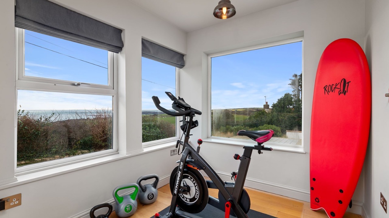 Photo of Others in Crynant