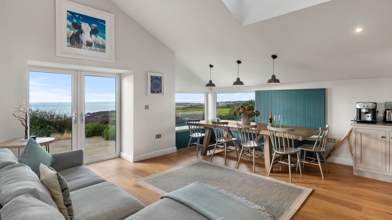 Photo of Others in Crynant