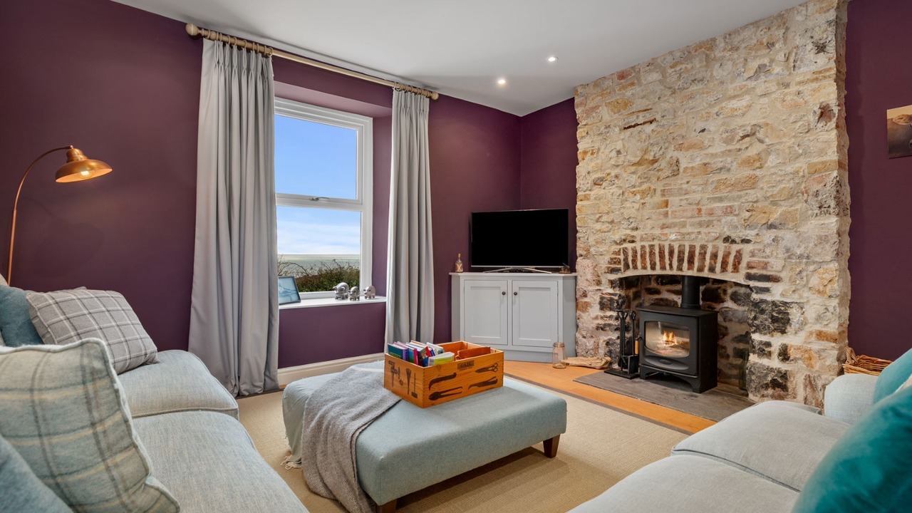 Photo of Bedroom in Crynant