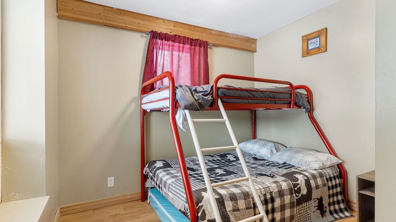 Photo of Bedroom in McDougall