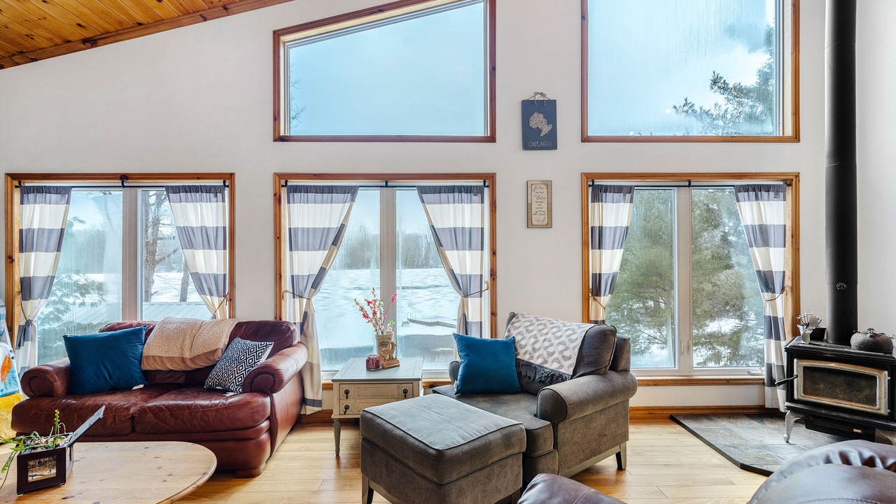 Photo of Livingroom in McDougall