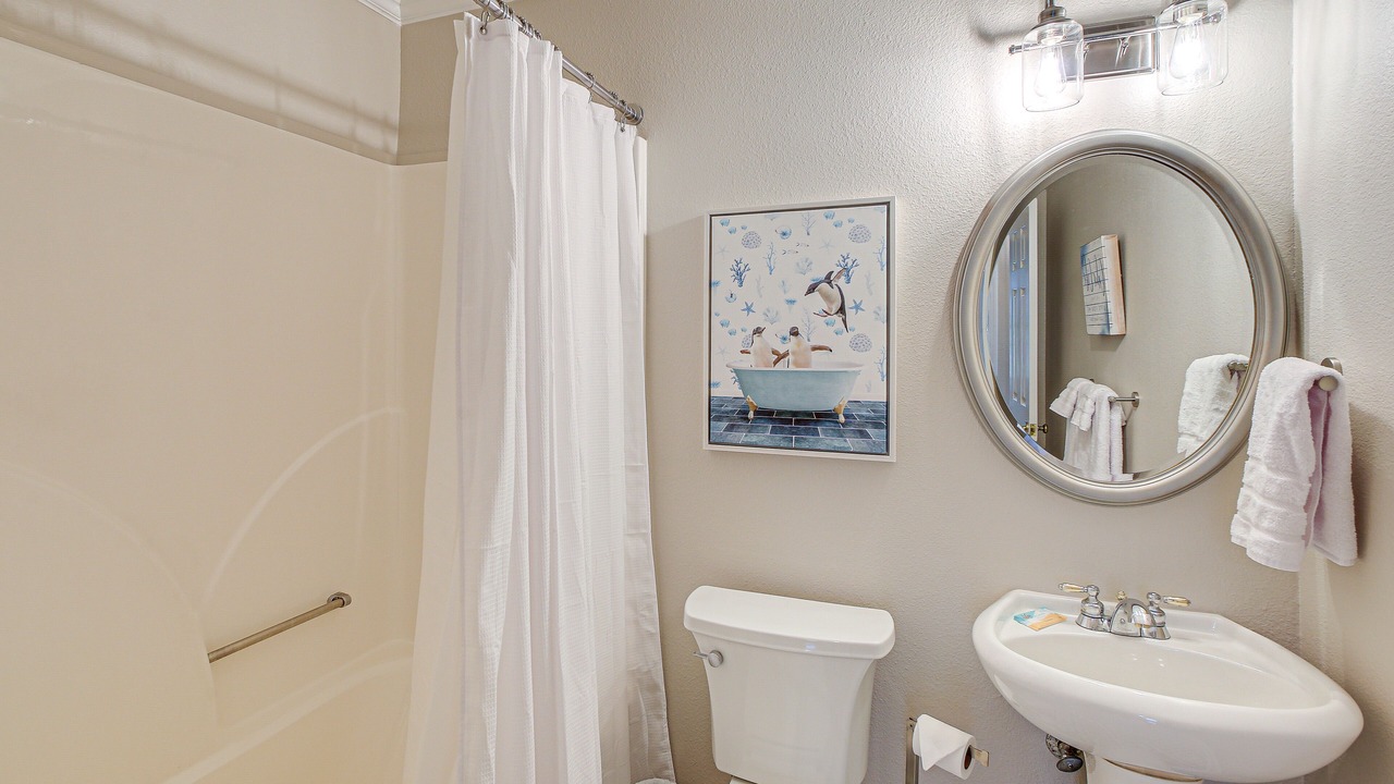 Photo of Bathroom in Rockwell