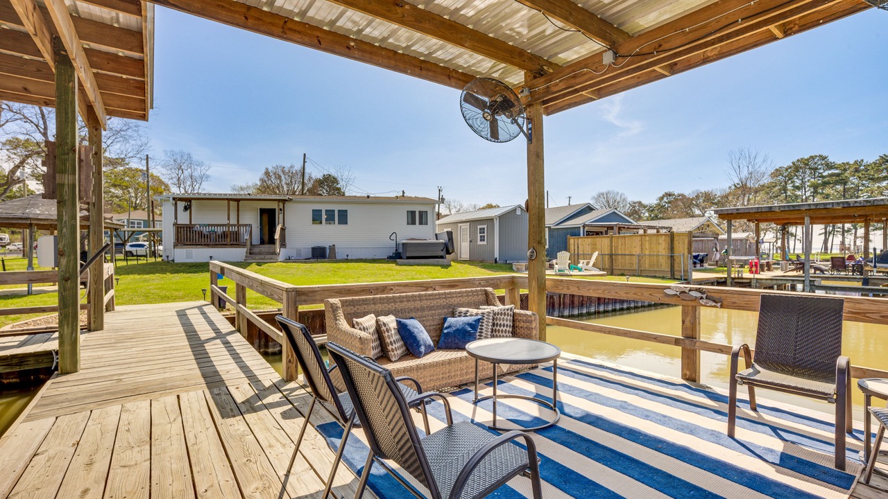 Photo of Patio Balcony in Onalaska