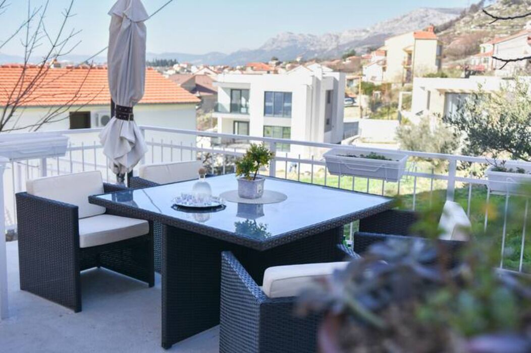 Photo of Outdoor in Mravince