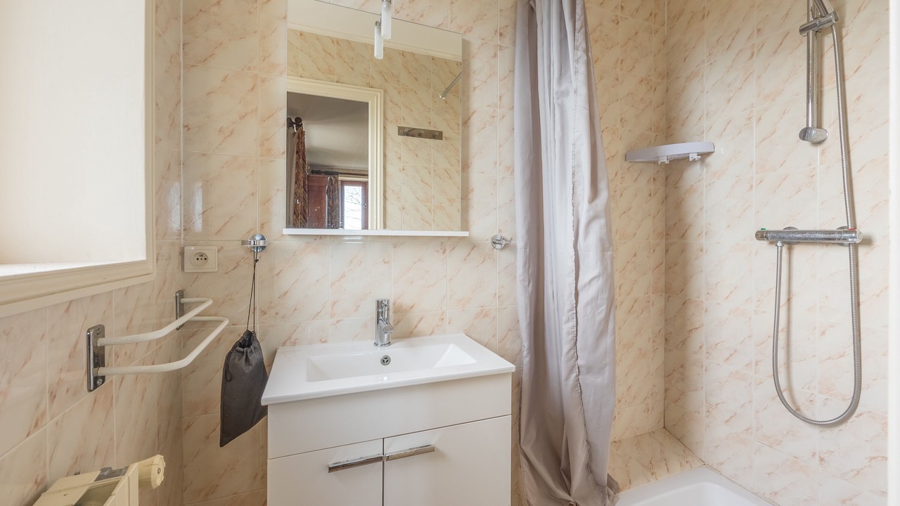 Photo of Bathroom in Cricqueville-en-Bessin